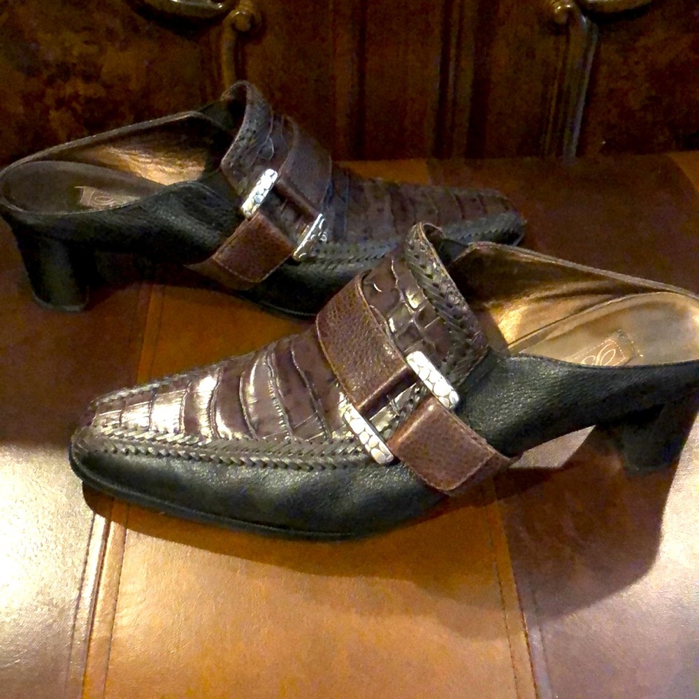 Vintage Brighton Leather Mules